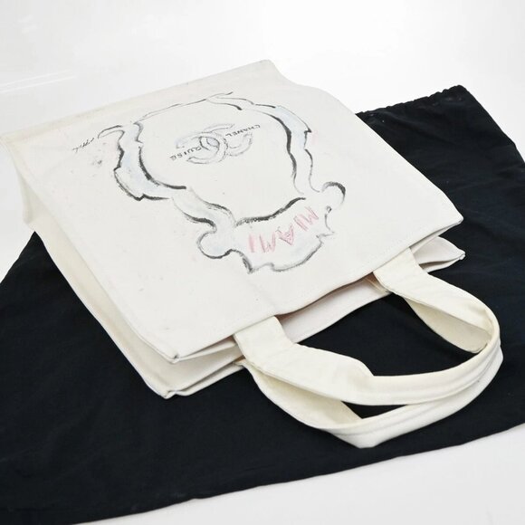 CHANEL CC Logo Cruise Line Miami Shoulder Tote Bag Canvas White - Picture 5 of 16